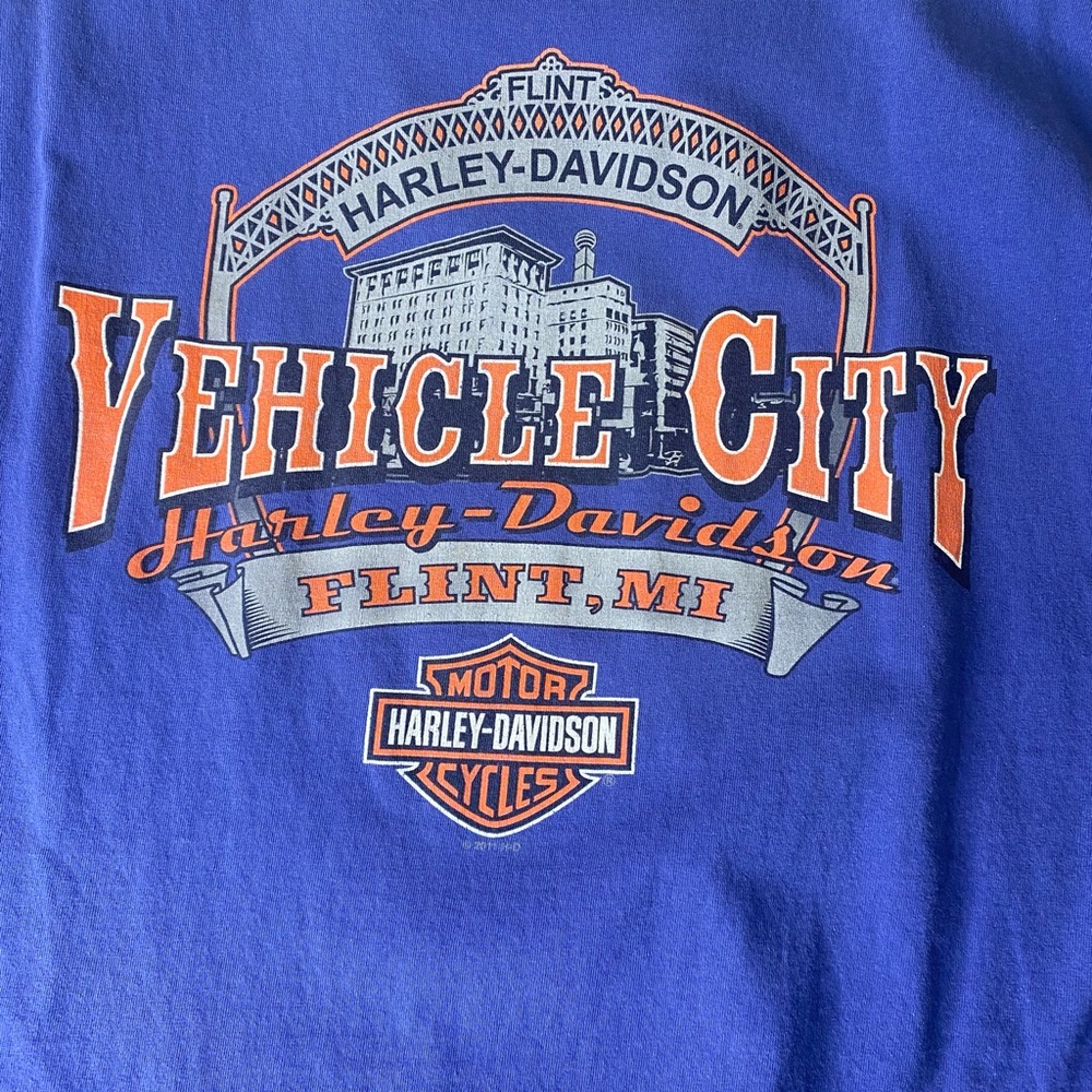 Men’s Harley Davidson T-shirt Flint, Michigan 100% Cotton XL Color purple/blue